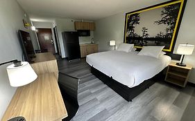 Super 8 By Wyndham Alexandria La